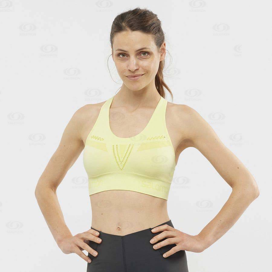 Salomon ESSENTIAL MOVE ON SEAMLESS Women's Sports Bras Green | AU-L2334